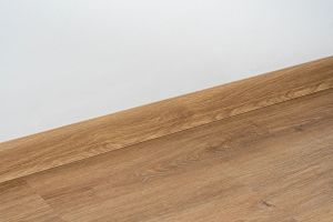 Soklová lišta PVC 2,5m - Victoria / Asens nr.181 EgibiFloors